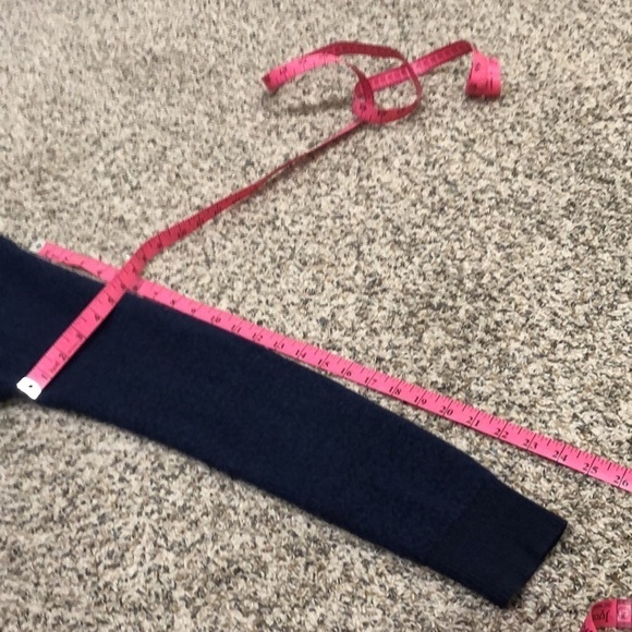 Neiman Marcus Sweater Size Small Navy Blue Merino Wool Blend - Picture 9 of 9